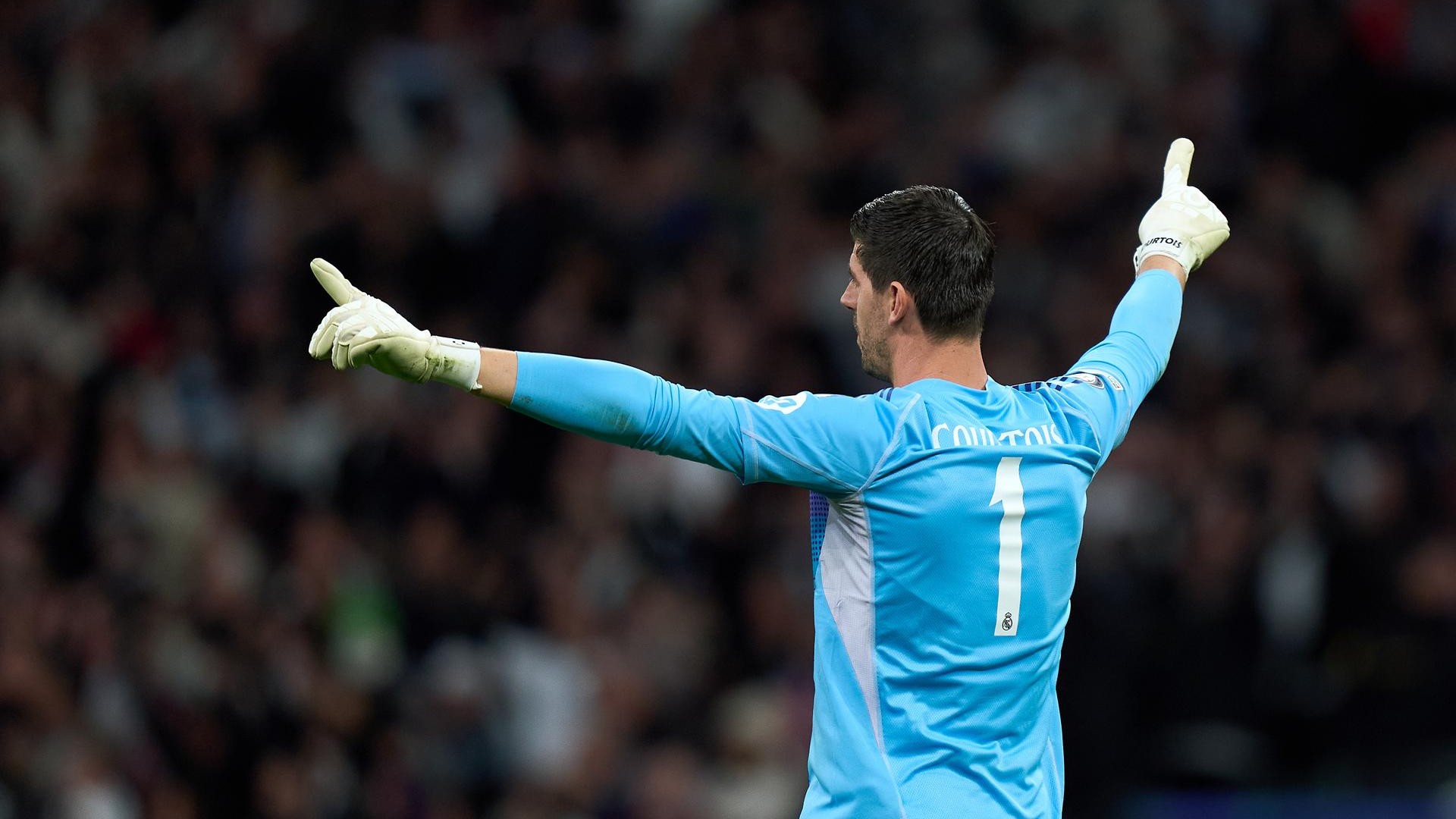Real Madrid Thibaut Courtois Champions League 22012025