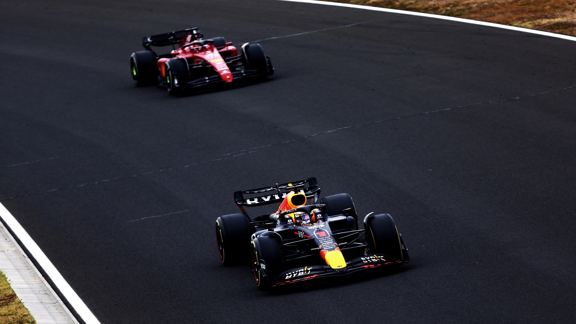 2022-08-26 Verstappen Leclerc F1 Formula 1