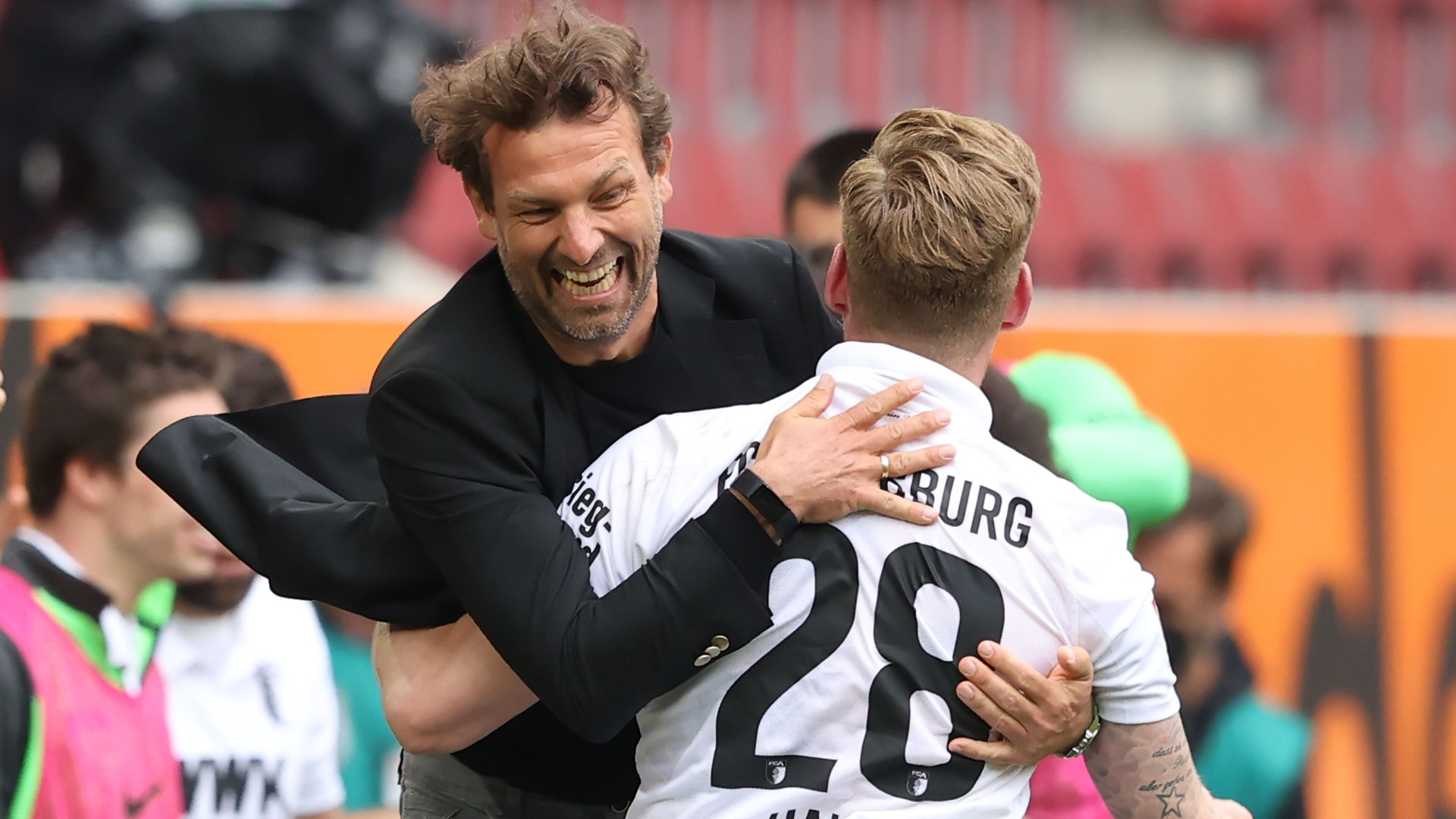 Markus Weinzierl Andre Hahn FC Augsburg Bundesliga 15052021