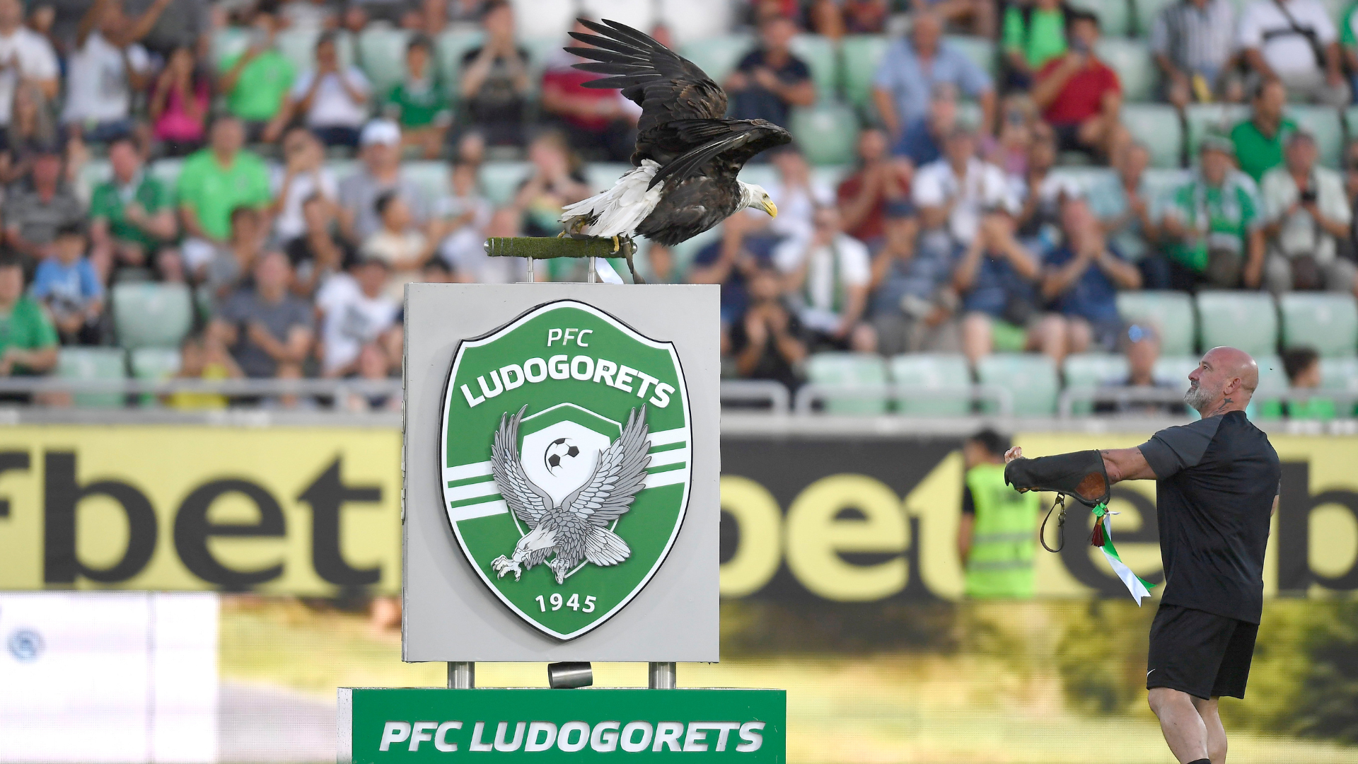 Aquila Ludogorets Europa League DAZN