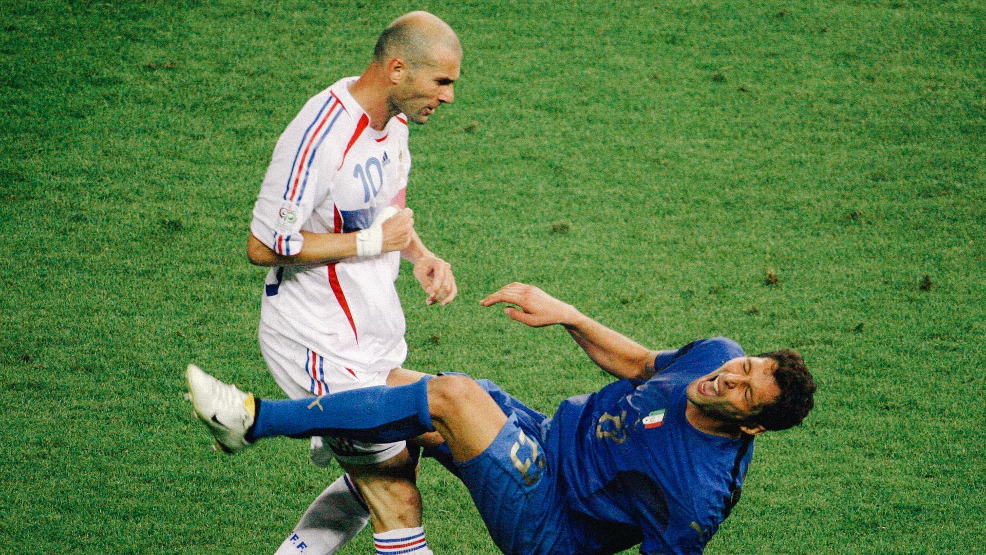 La testata di Materazzi nella finale del Mondiale 2006 Francia-Italia