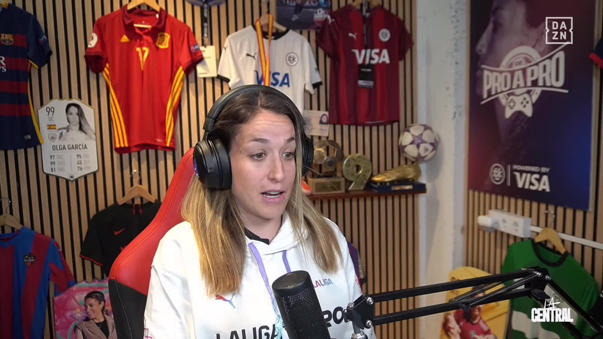 Olga García, La Central