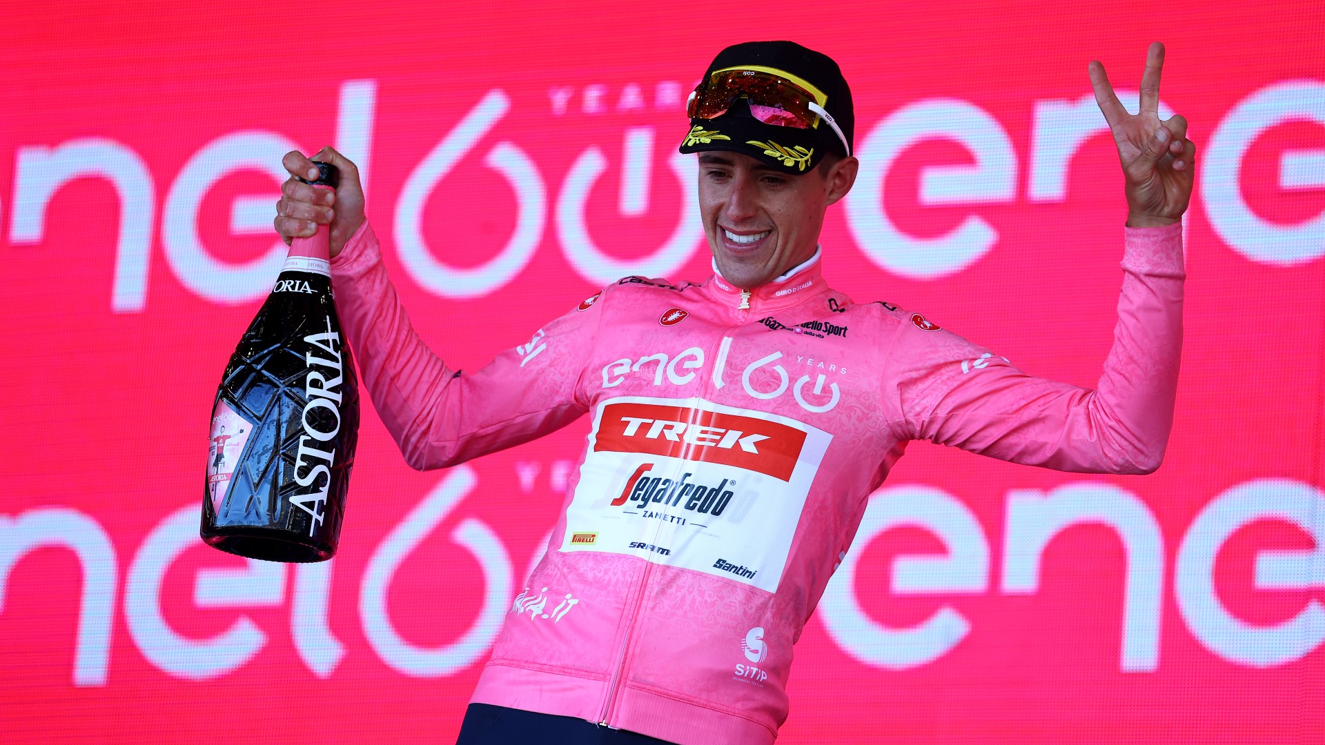 Giro d'Italia 2022, 4a tappa, Juan Pedro Lopez è la nuova maglia rosa