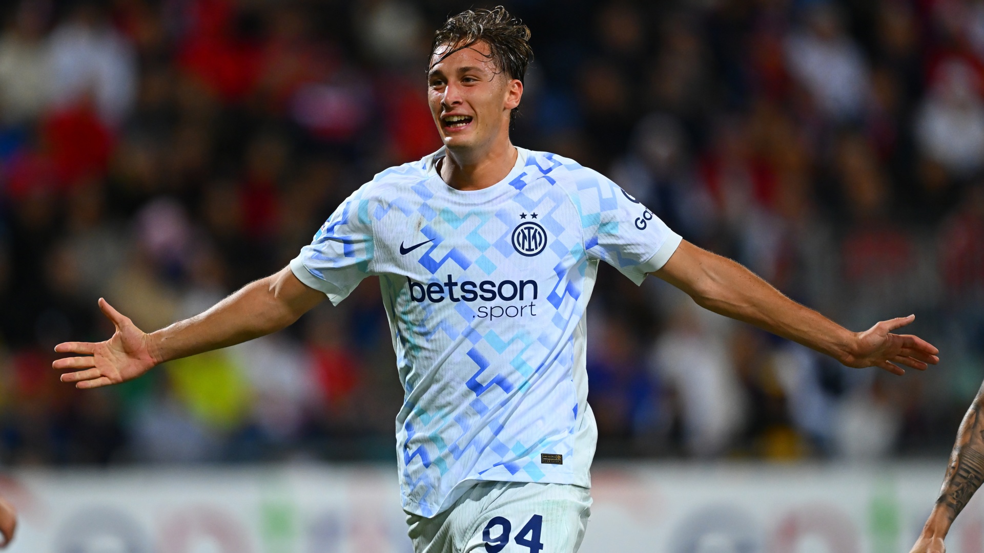 2025-09-27-inter-pio-esposito