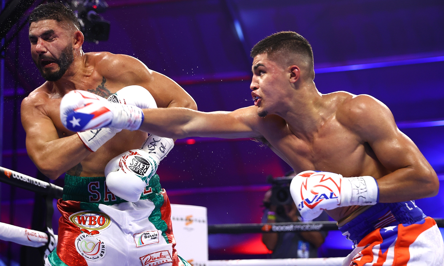 Xander Zayas vs. Elias Espada