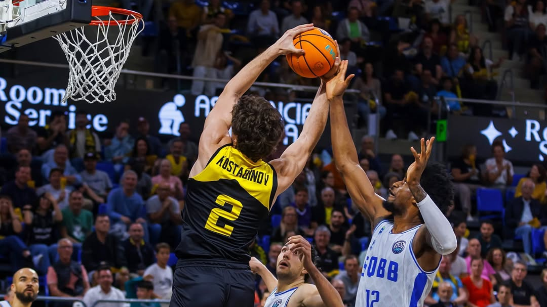 Konstantin Kostadinov, La Laguna Tenerife