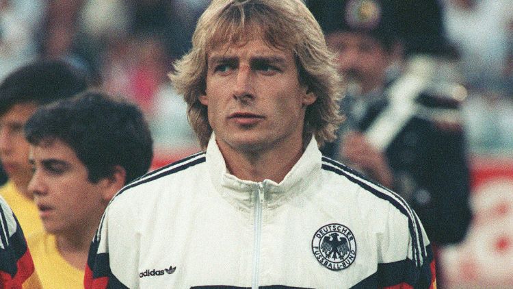 Klinsmann con la nazionale tedesco-occidentale al vittorioso campionato del mondo 1990