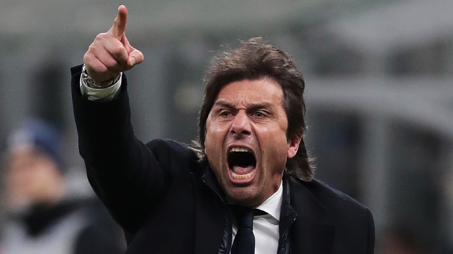 antonio-conte-inter-2019-20_1627erzygyefd12