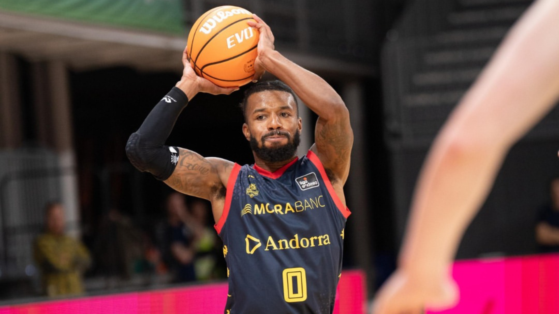 Shannon Evans, Morabanc Andorra