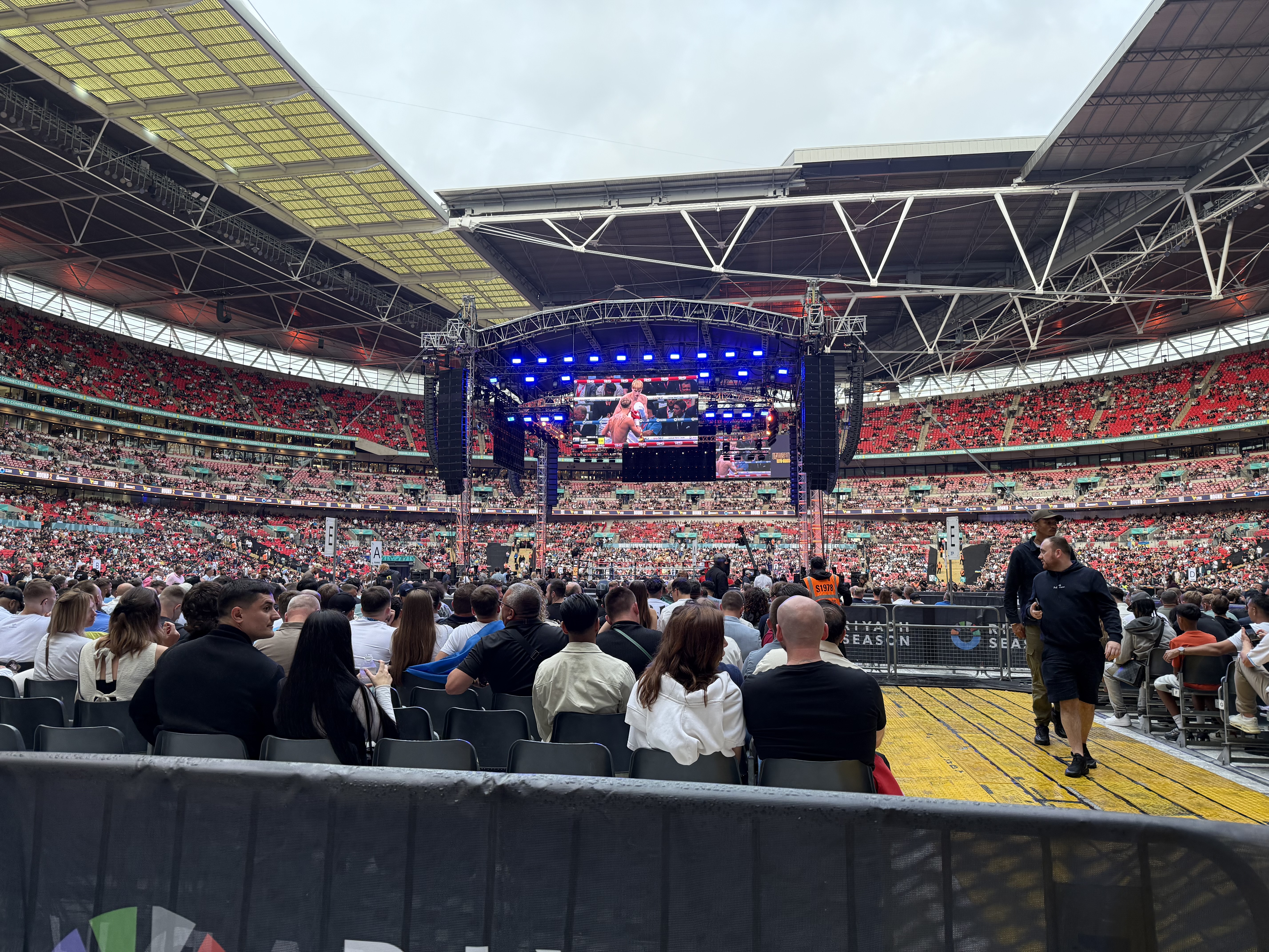 Usyk-Dubois 2 undercard