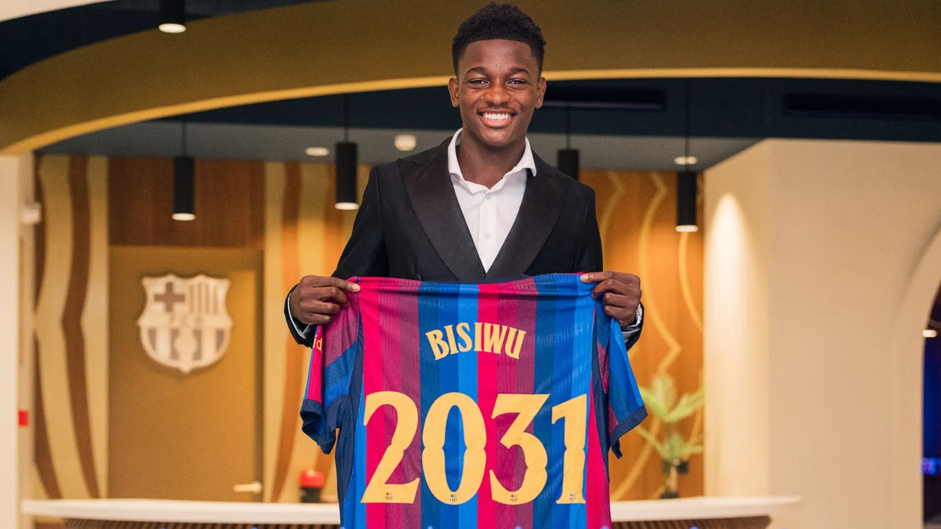Qui�n es Jesse Bisiwu y c�mo juega: el joven talento del Bar�a que empez� en el f�tbol por su admiraci�n por Neymar | DAZN News MX
