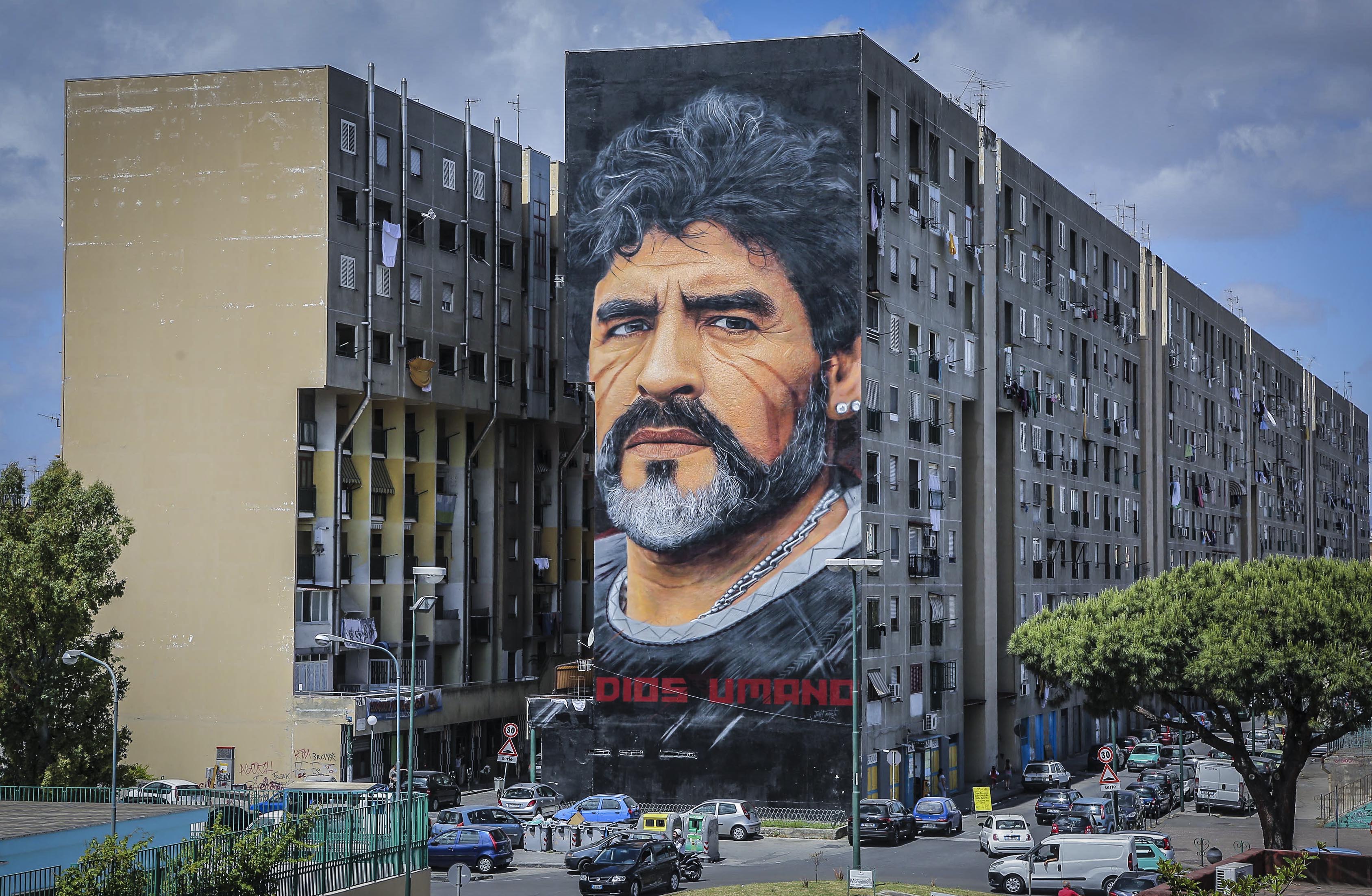 Murale di Maradona a Napoli a San Giovanni a Teduccio