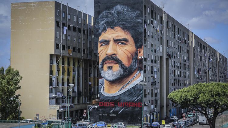 Murale di Maradona a Napoli a San Giovanni a Teduccio