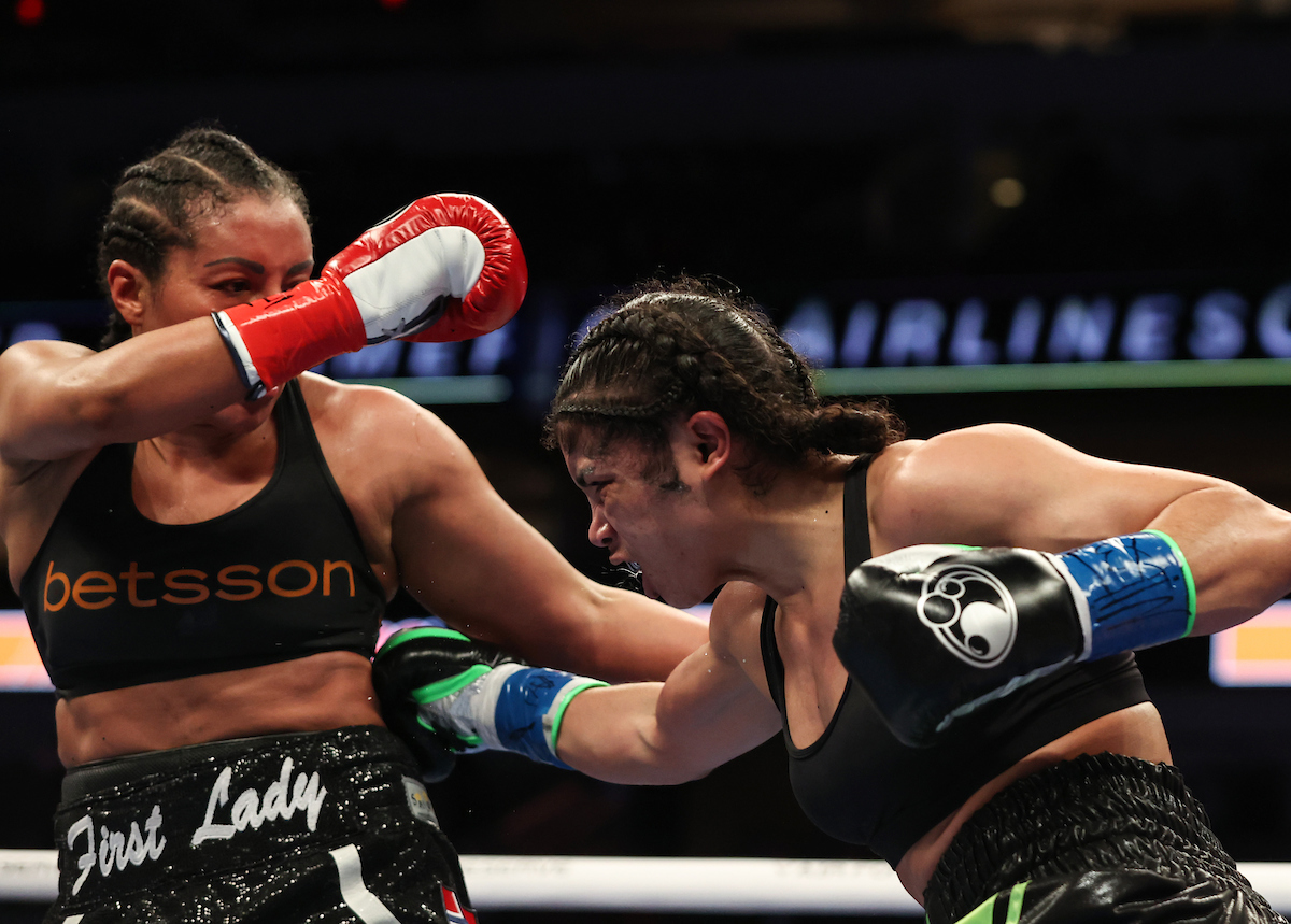 Jessica McCaskill vs. Cecilia Braekhus