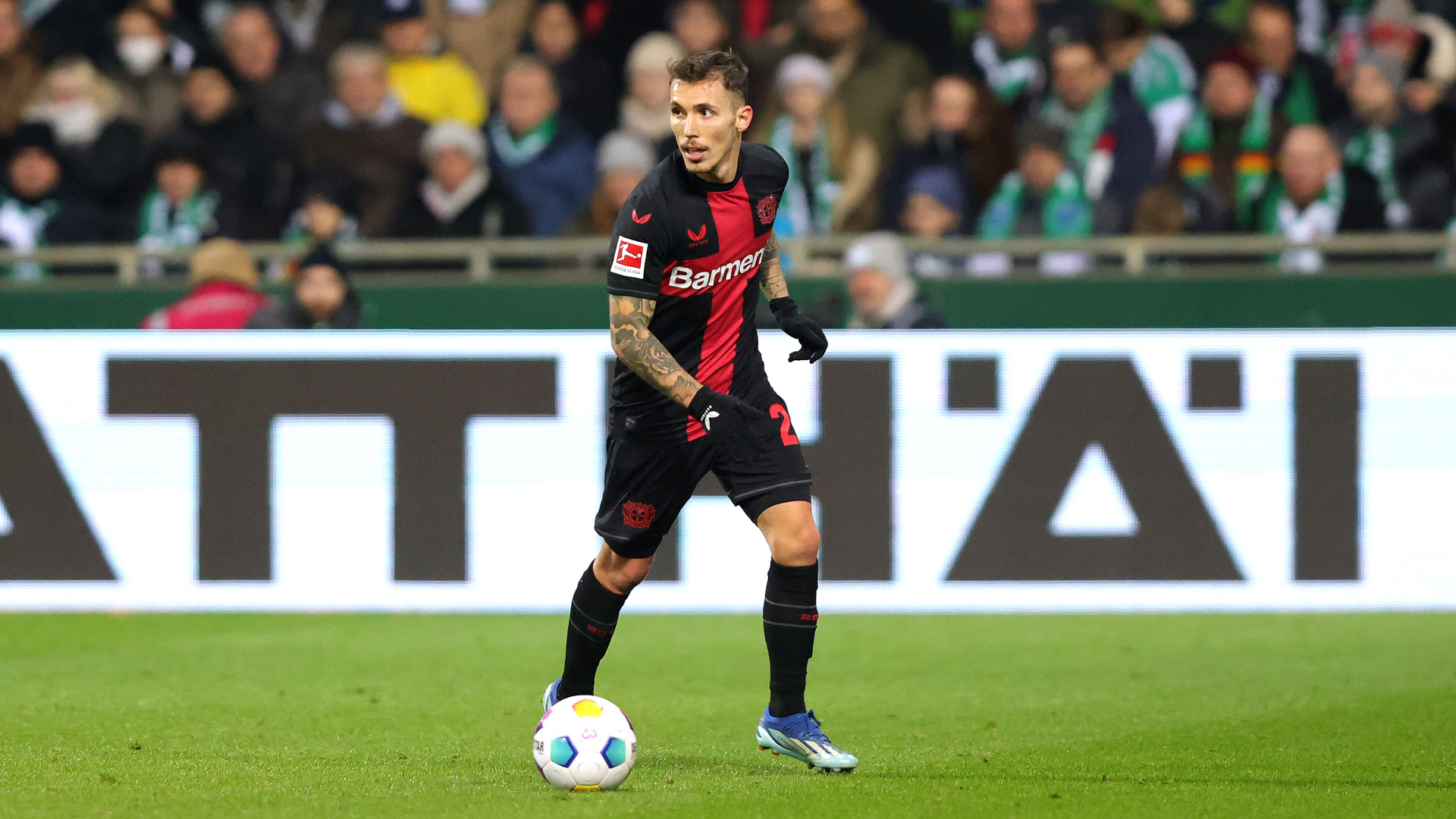 Grimaldo Bayer Leverkusen Bundesliga 25112023