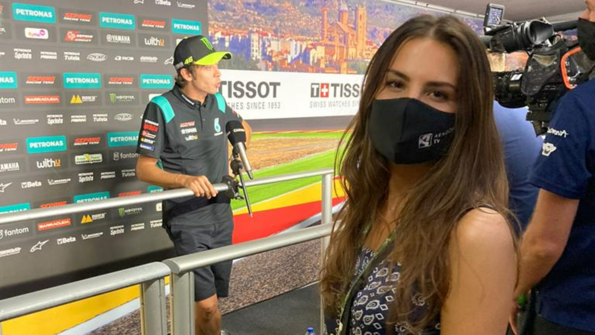 Lara Santos, Valentino Rossi, MotoGP, DAZN