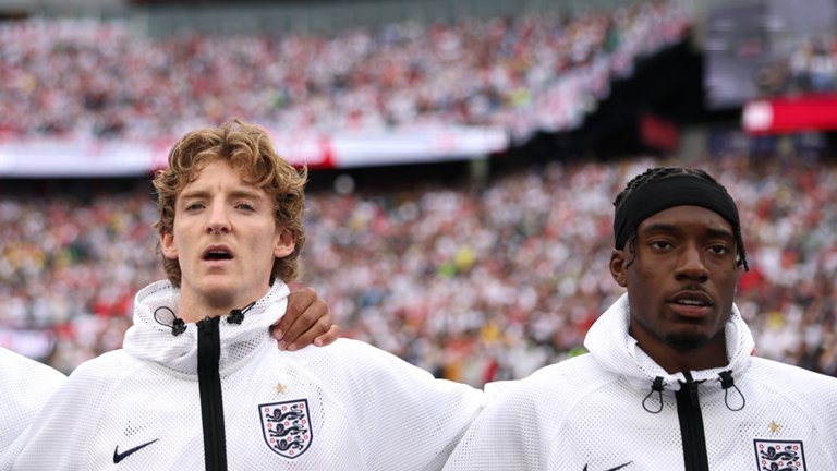 Did England start with 'the worst wingers' ever at a World Cup game?
