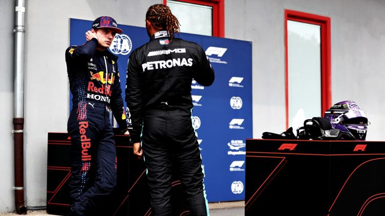 2021-04-24 Verstappen Hamilton F1 Formula 1