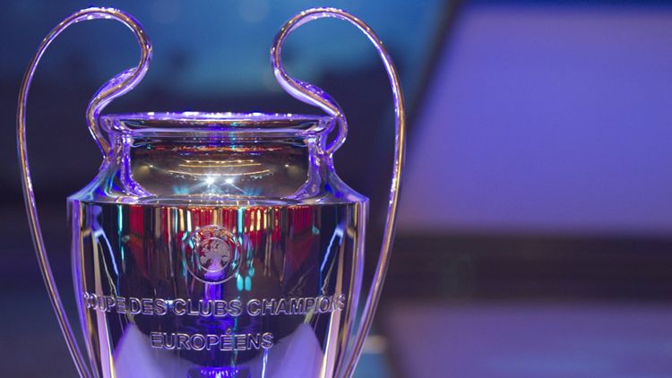 Champions League Pokal UEFA Auslosung