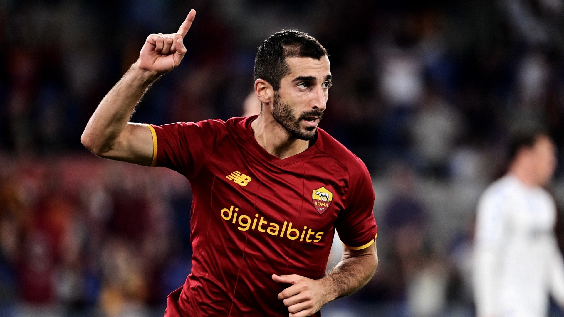 2021-10-03-roma-henrikh-mkhitaryan