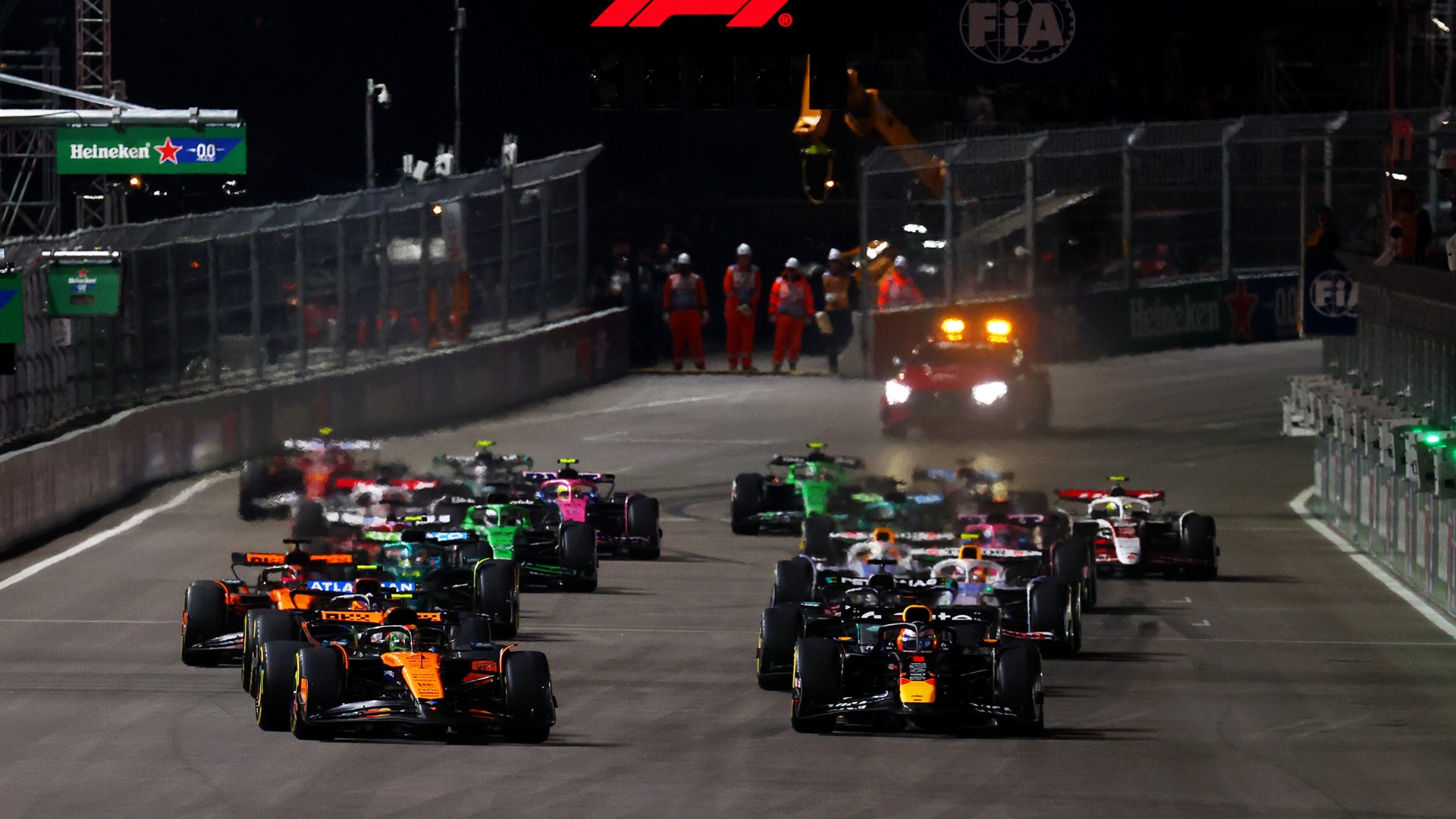 2025-11-22 Verstappen Norris Las Vegas Start F1 Formula 1