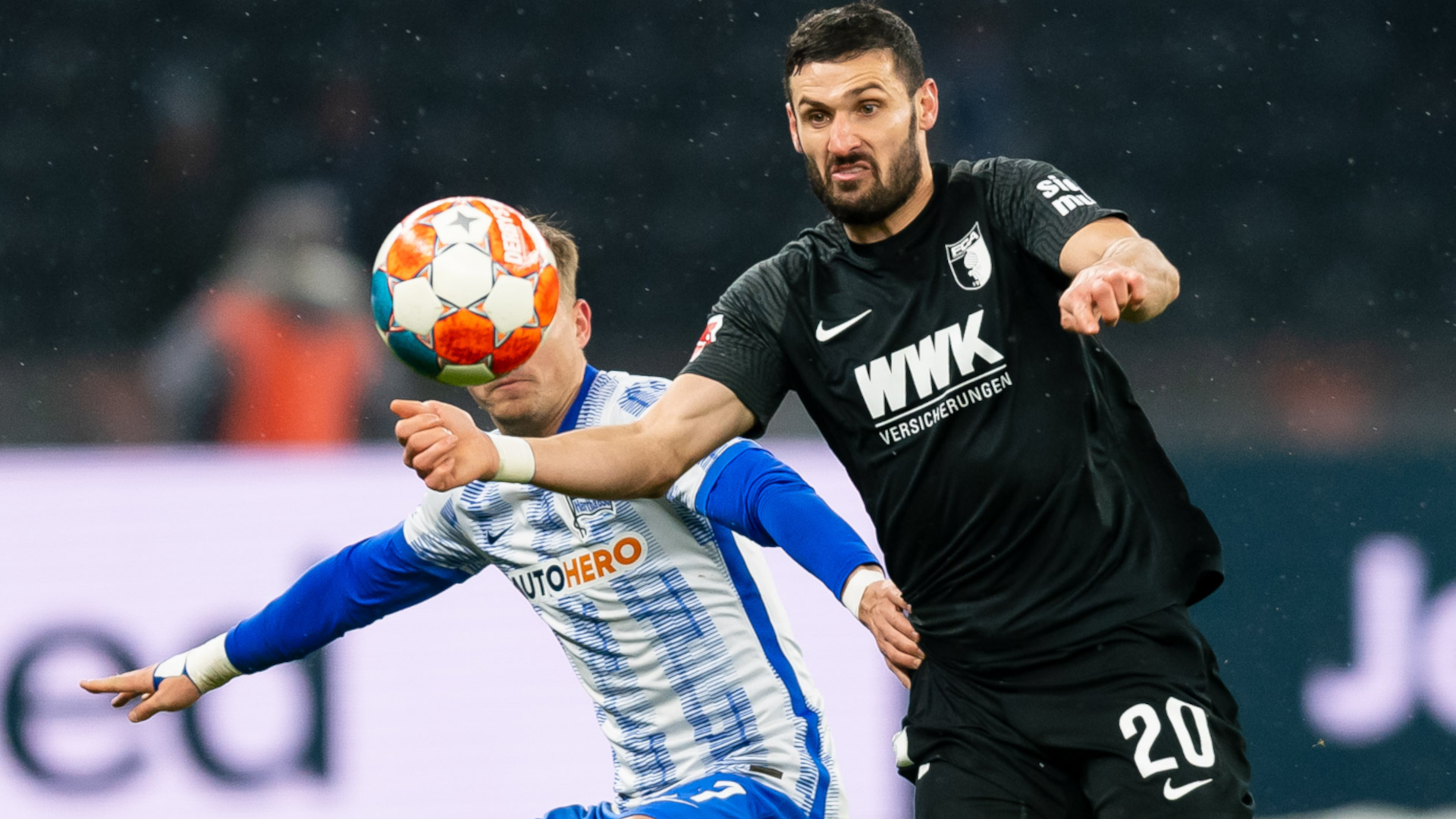 Maximilian Mittelstaedt Daniel Caligiuri Hertha BSC FC Augsburg Bundesliga 27112021