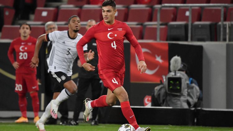 Ozan Kabak Türkei