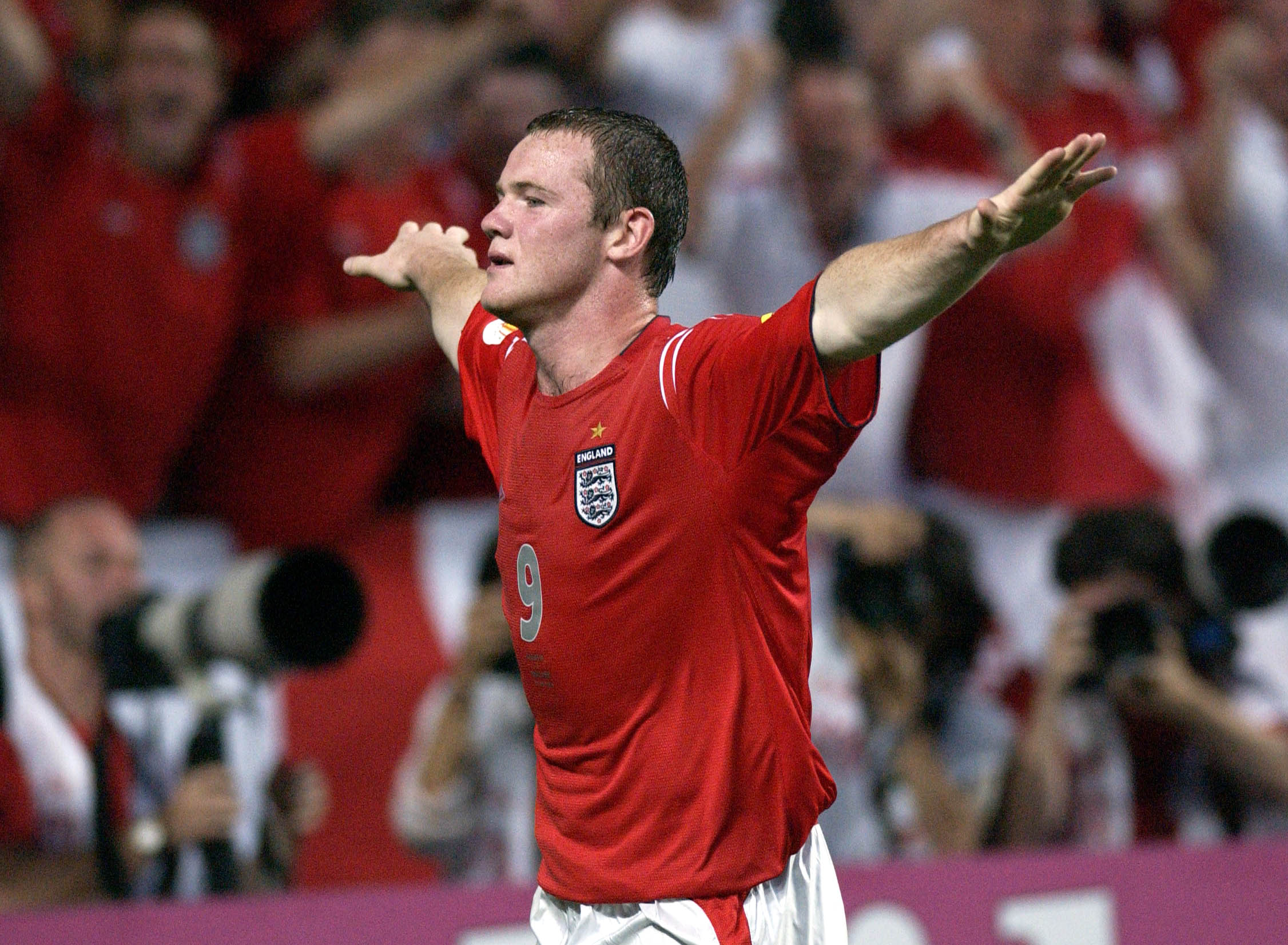 Rooney 2004