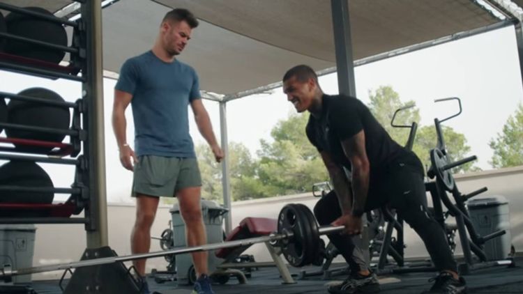 Conor Benn in training