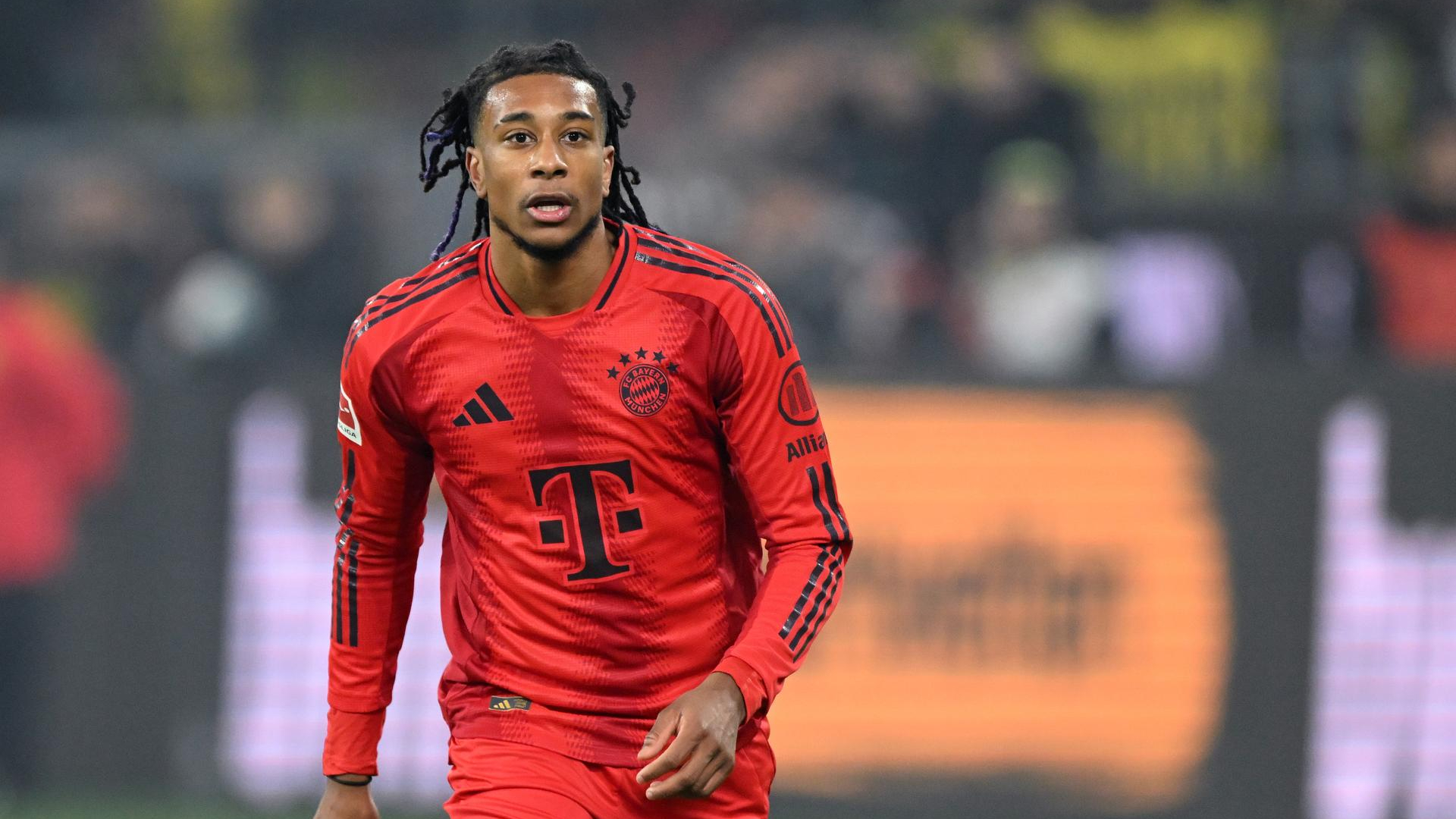 Michael Olise FC Bayern München 2025