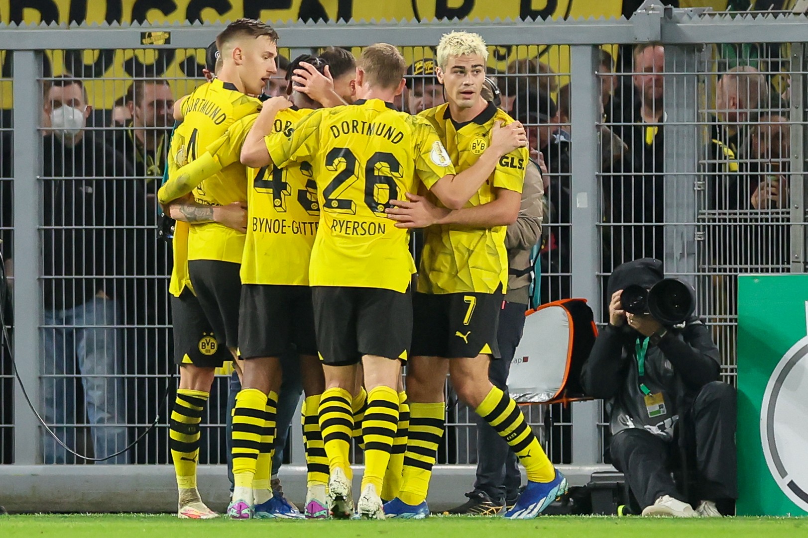 Borussia Dortmund BVB DFB-Pokal 01112023