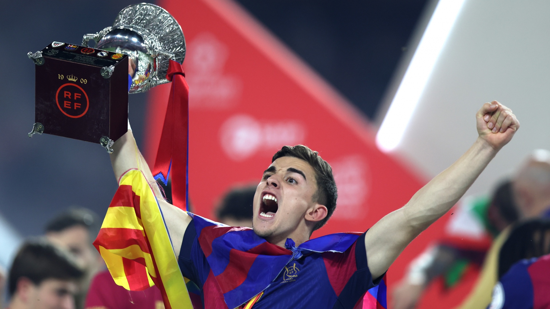 gavi-barcelona-liga-football-soccer-20250131