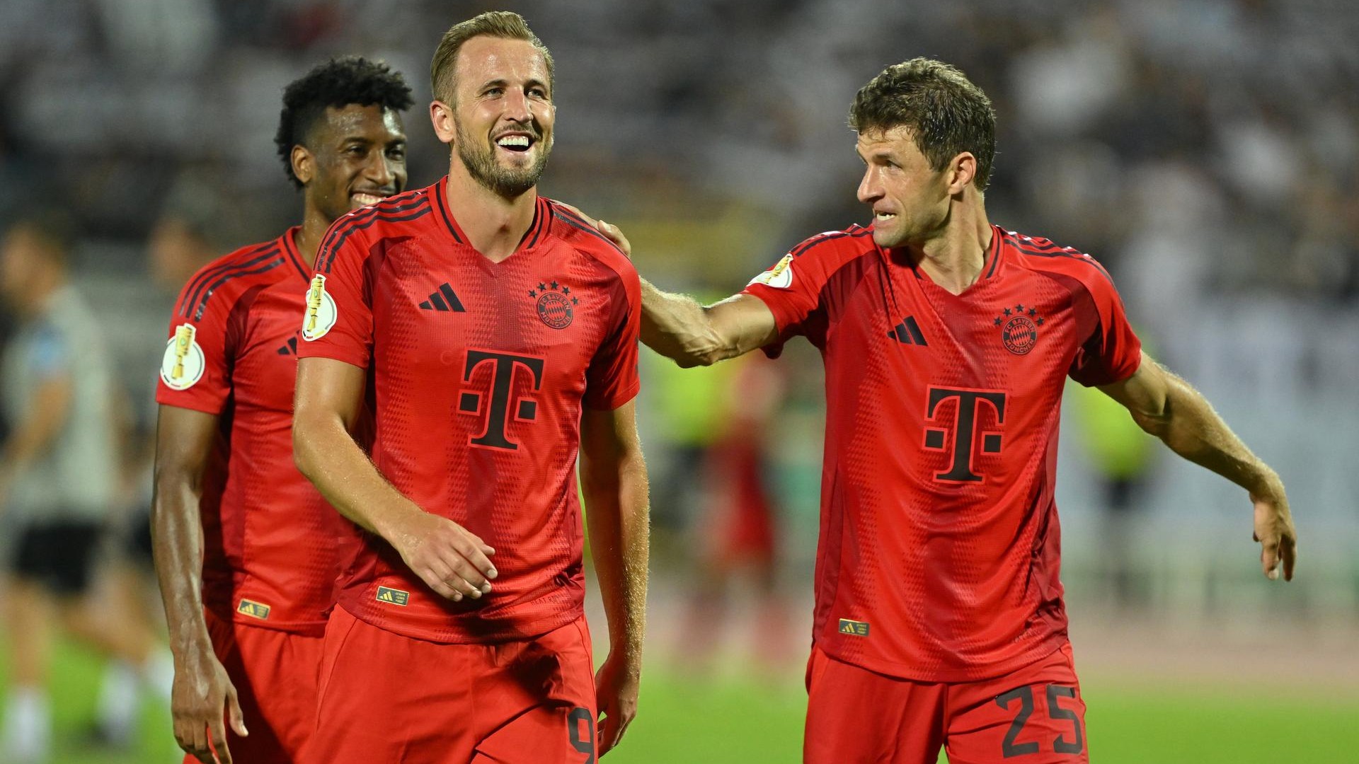 Harry Kane Thomas Müller Kingsley Coman Bundesliga FC Bayern München 16082024