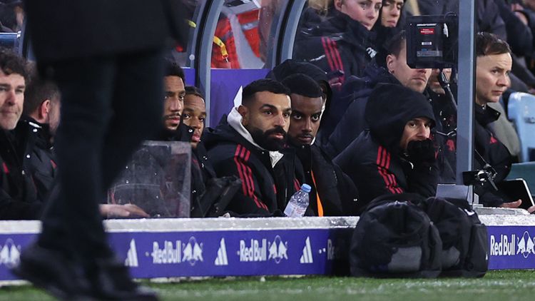 Salah bench