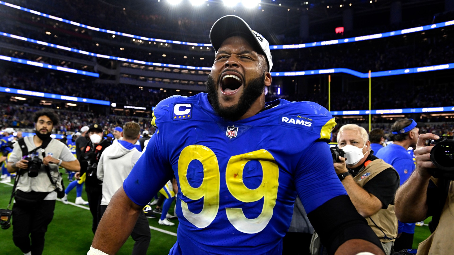 LA Rams Aaron Donald NFL 31012022