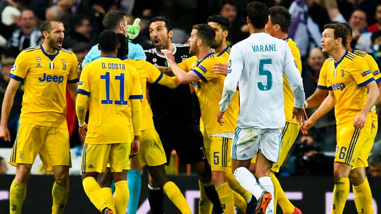 Le proteste Juventus al Bernabeu - Real-Juve 1-3