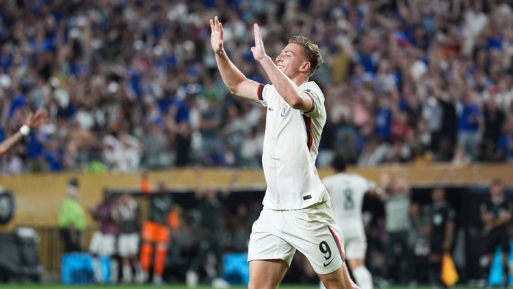 Delap scores CWC 16x9