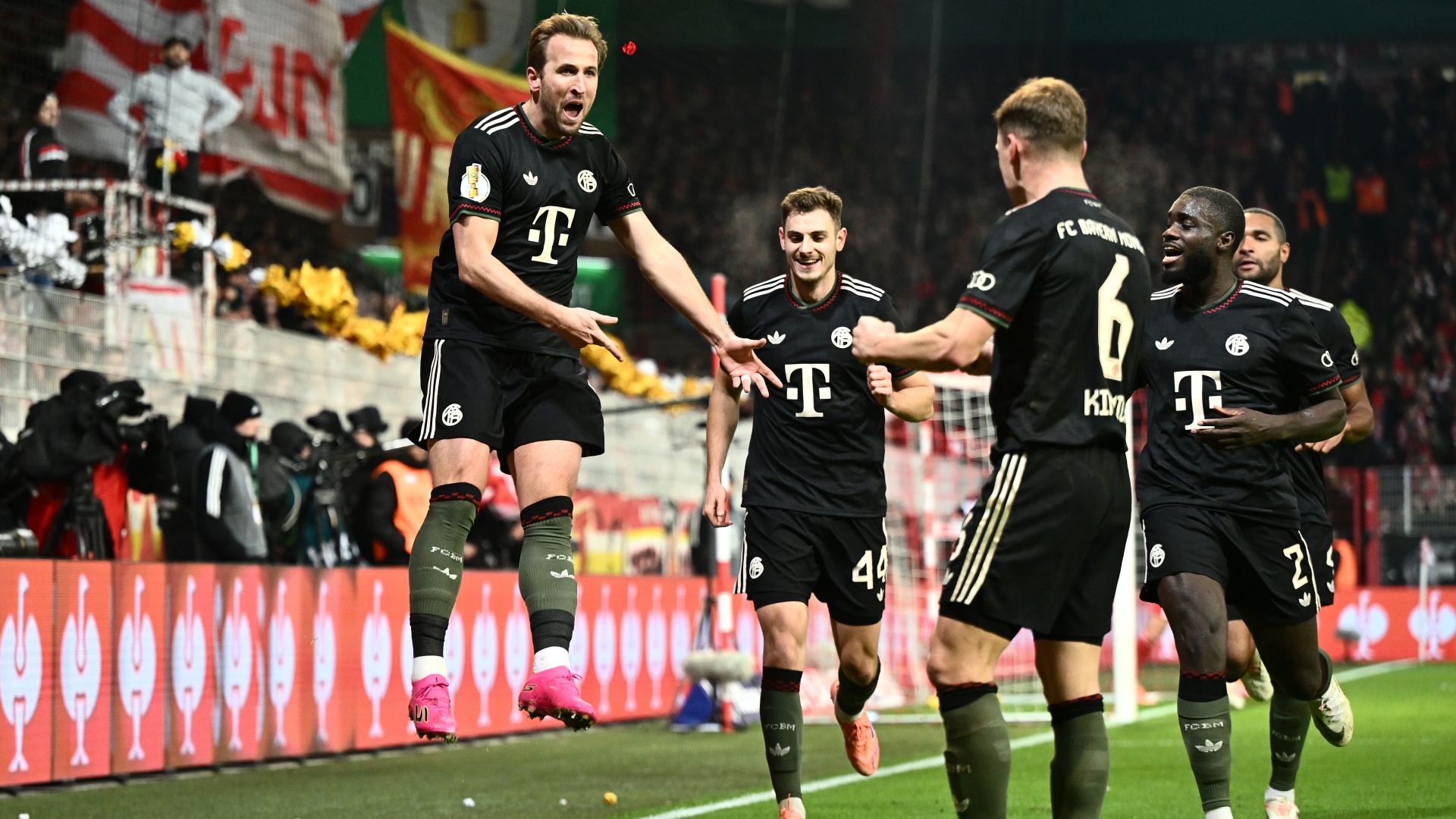 Harry Kane FC Bayern München 03122025