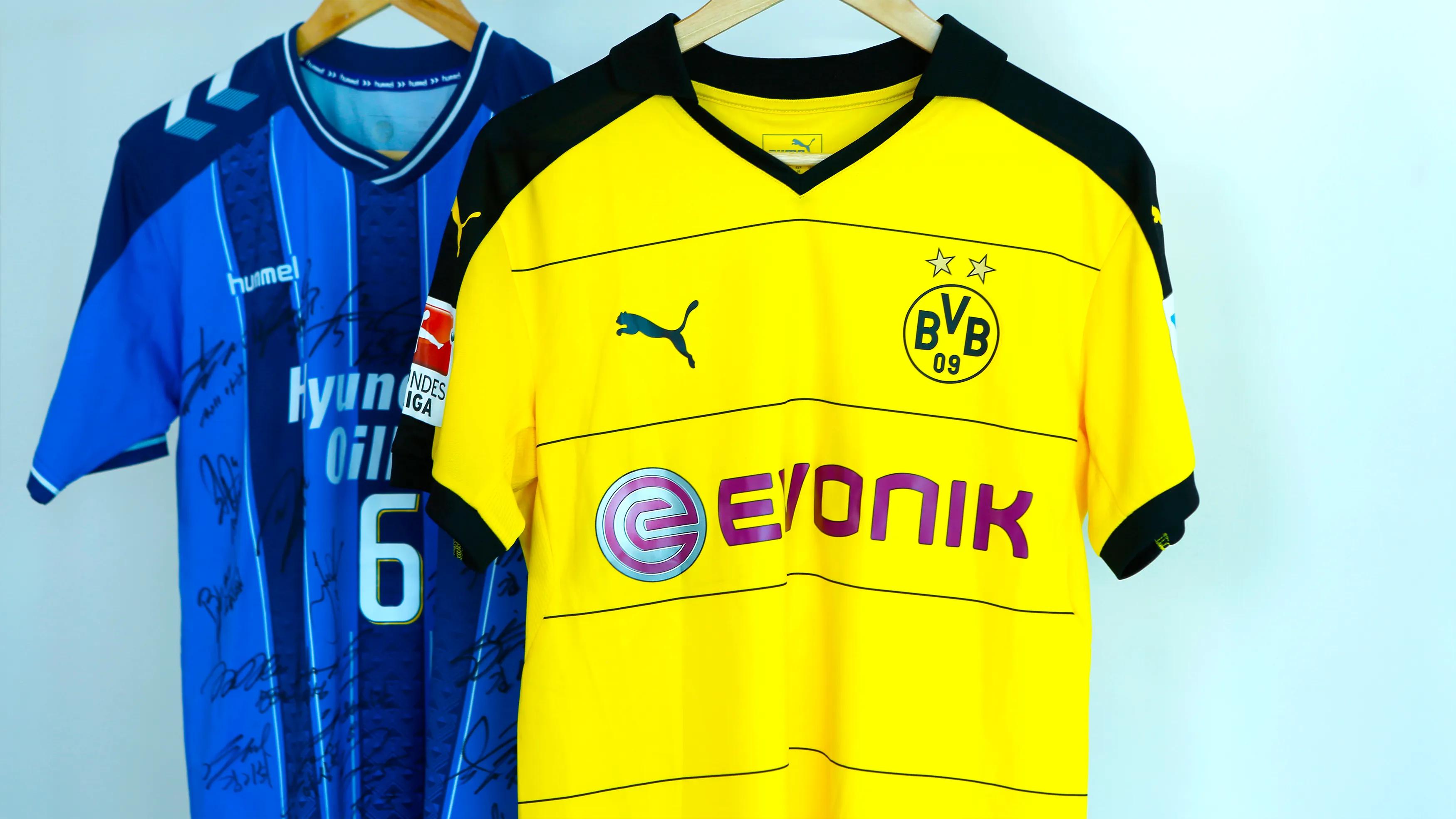 transform-055e788f-81a9-41bd-8f2a-4981b7993356-Former-BVB-and-Ulsan-player-Park-Joo-ho-s-jerseys