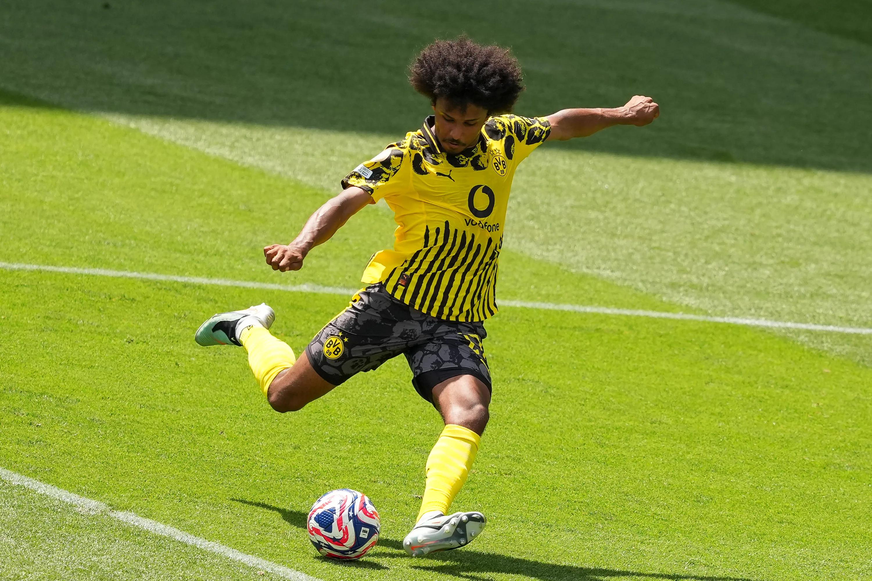 transform-dcc27e0f-f553-4220-8b66-88a6a0069fe4-Borussia-Dortmund-v-Ulsan-HD-FC-Group-F-FIFA-Club-World-Cup-2025