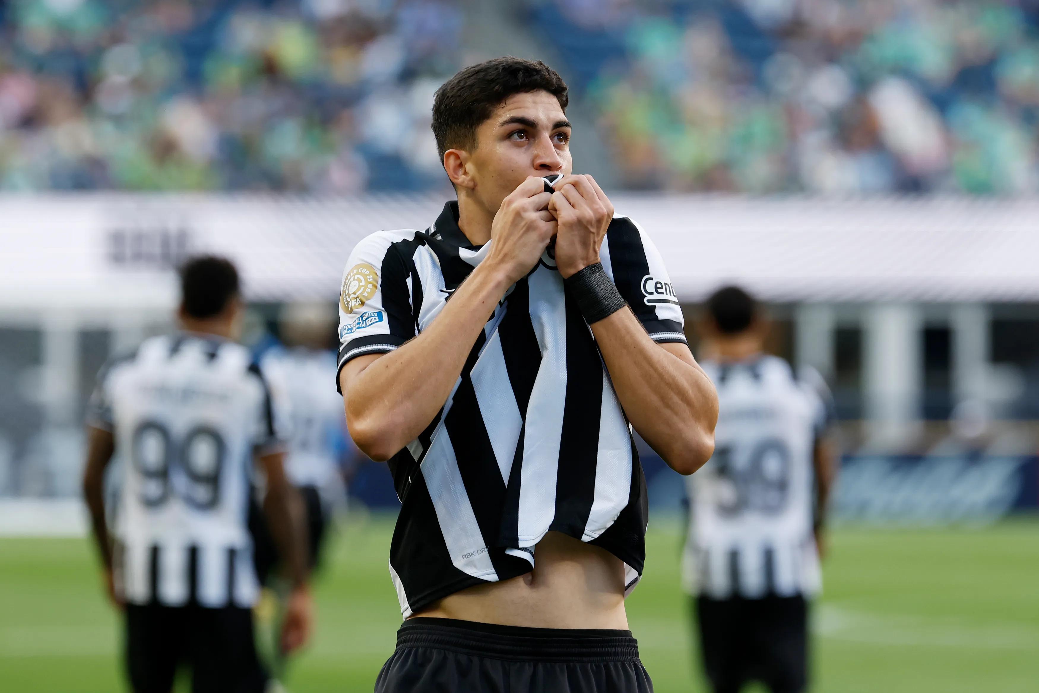 transform-8fe65078-5159-43dc-8eb3-12387121ca71-Botafogo-FR-v-Seattle-Sounders-FC-Group-B-FIFA-Club-World-Cup-2025