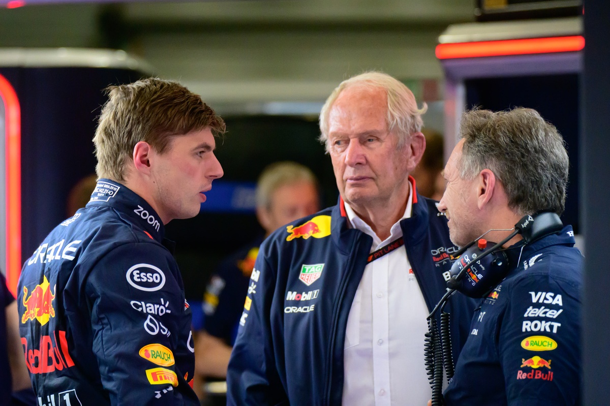 Max Verstappen, Dr. Helmut Marko y Christian Horner Red Bull Racing