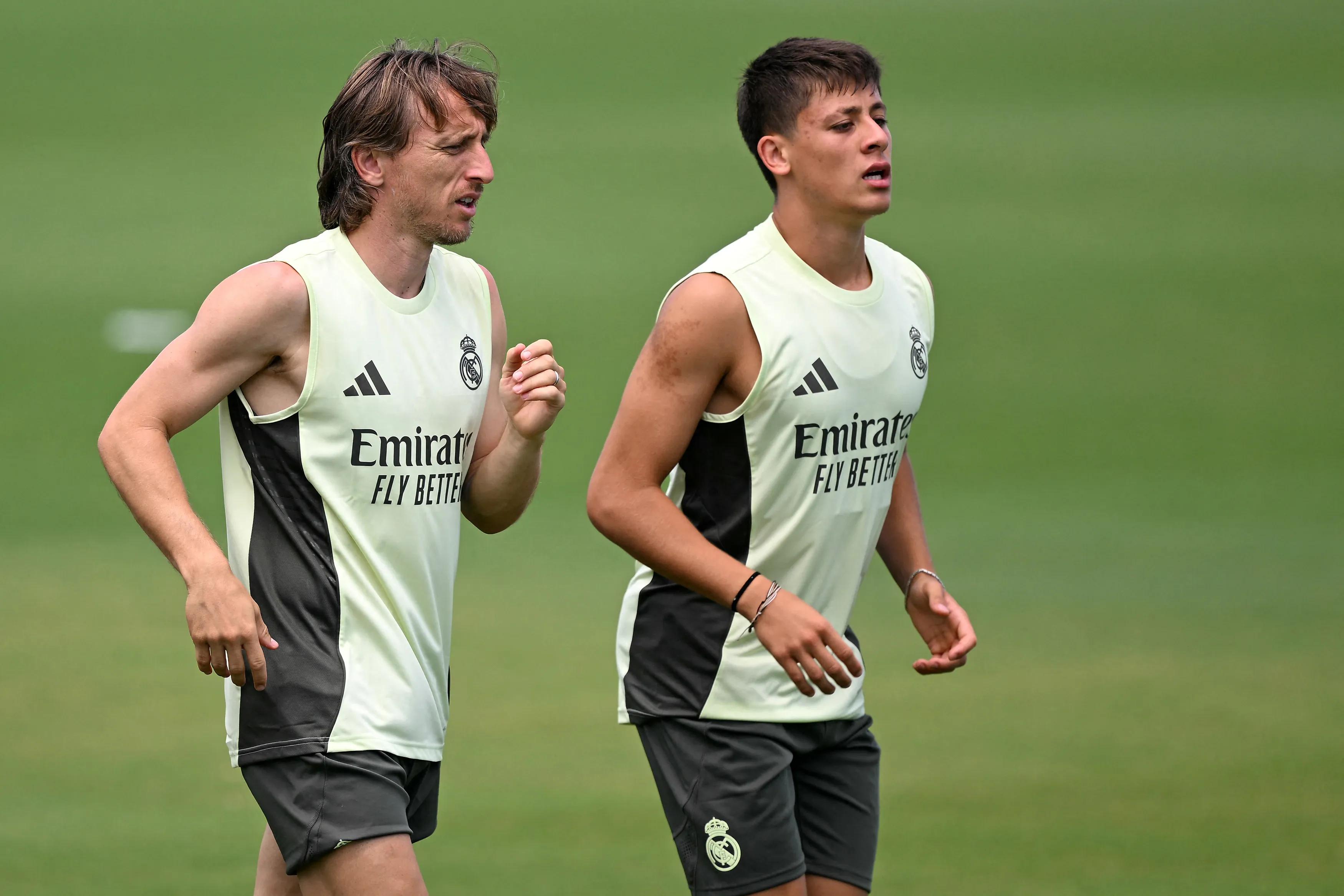 transform-fcff62f5-b6b7-4bda-a224-94905642b36a-GettyImages-2219886493