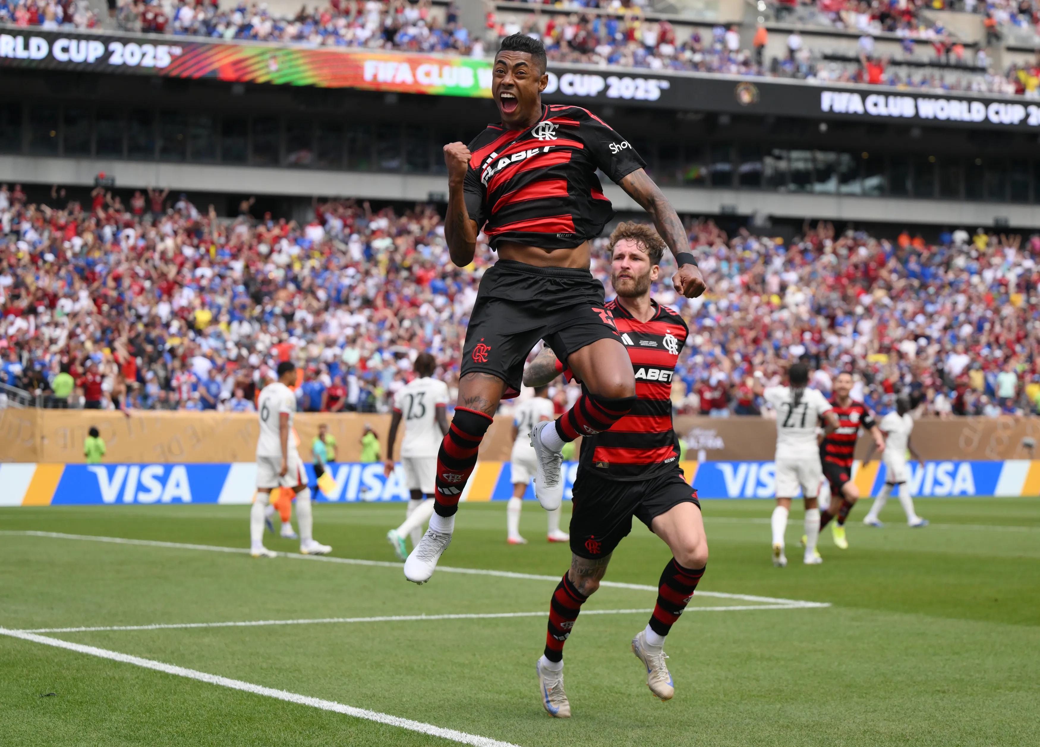 transform-f7ad0d38-30fd-4d79-8f4a-ef748cc487a3-CR-Flamengo-v-Chelsea-FC-Group-D-FIFA-Club-World-Cup-2025