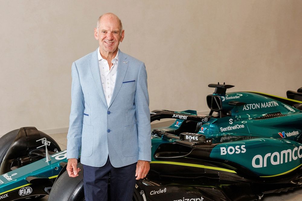 images-mgl-YpNM1Ej0-s1000-adrian-newey-aston-martin-form