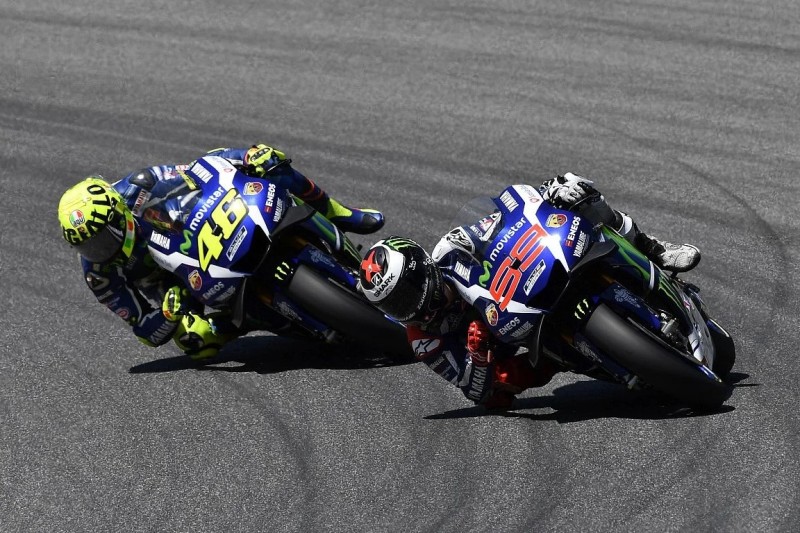 Valentino Rossi y Jorge Lorenzo