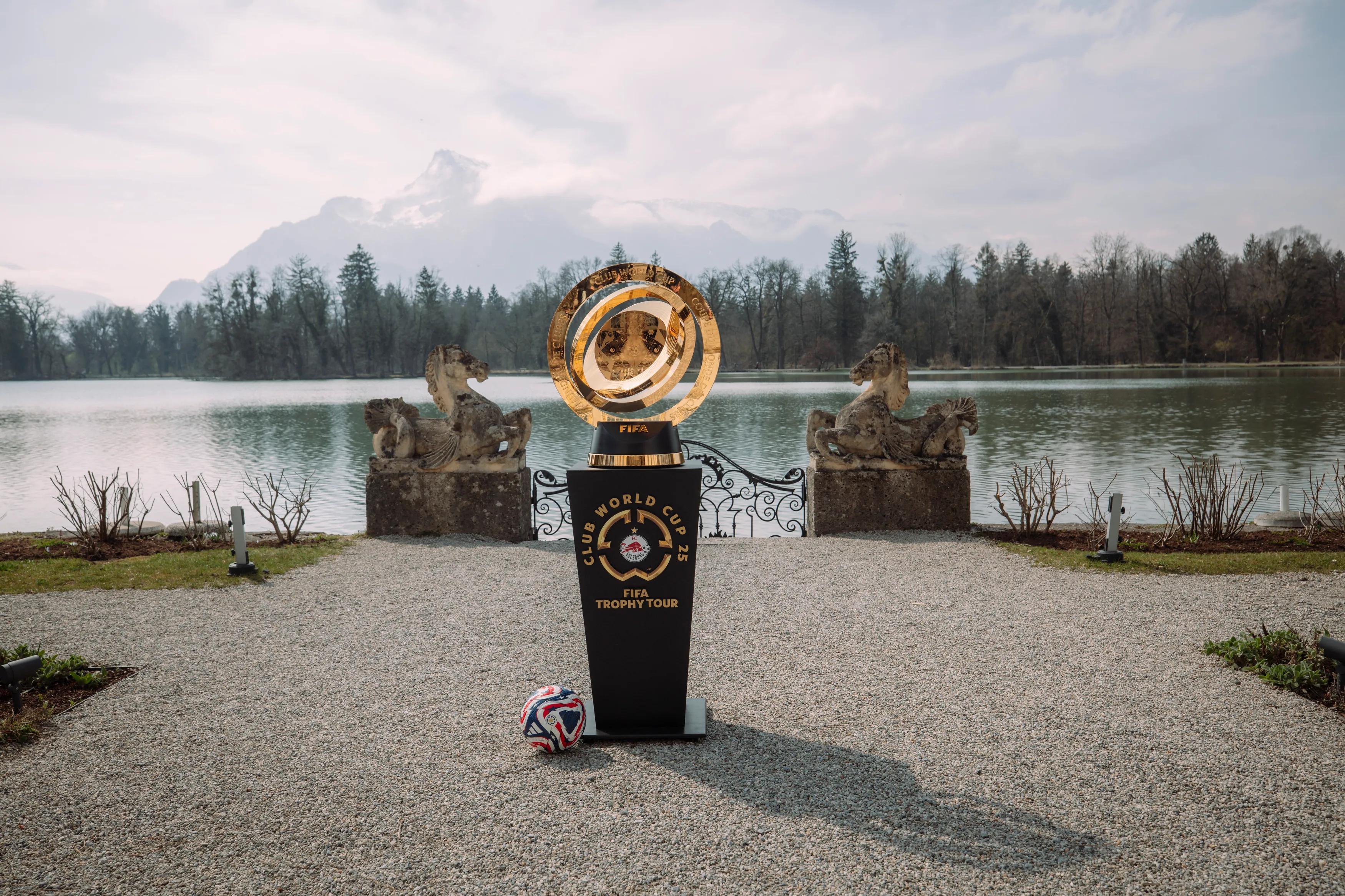 transform-48fea29a-7c90-4078-8cb4-a13c7818eee7-FIFA-Club-World-Cup-Trophy-Tour-FC-Salzburg-Day-1