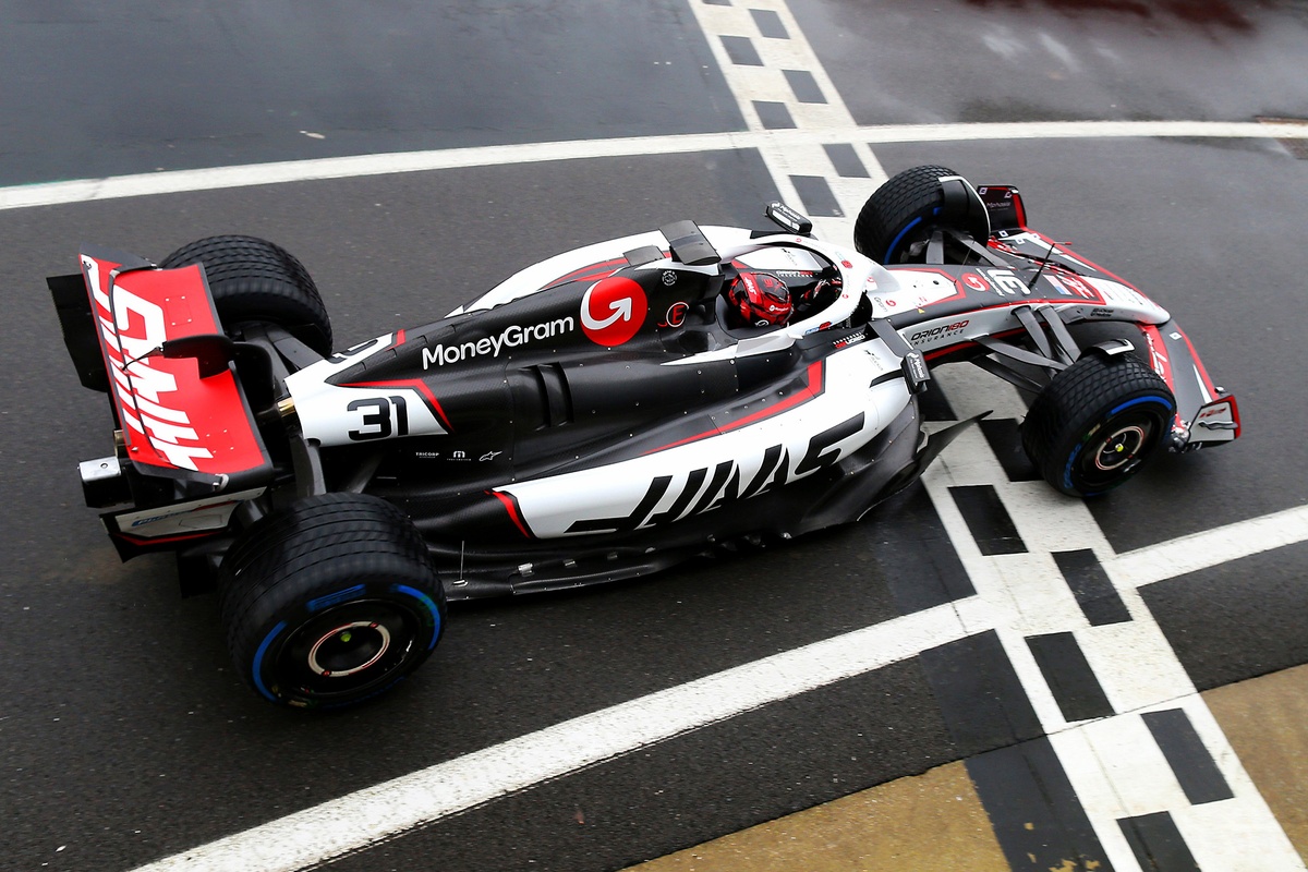 Esteban Ocon, Haas VF-25, Silverstone