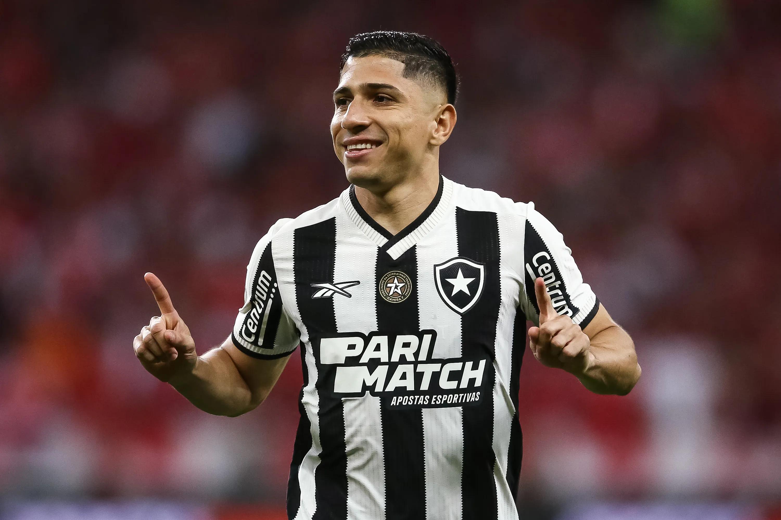 transform-3a494f03-1e8c-463c-8eb0-e112fffa96a5-Jefferson-Savarino