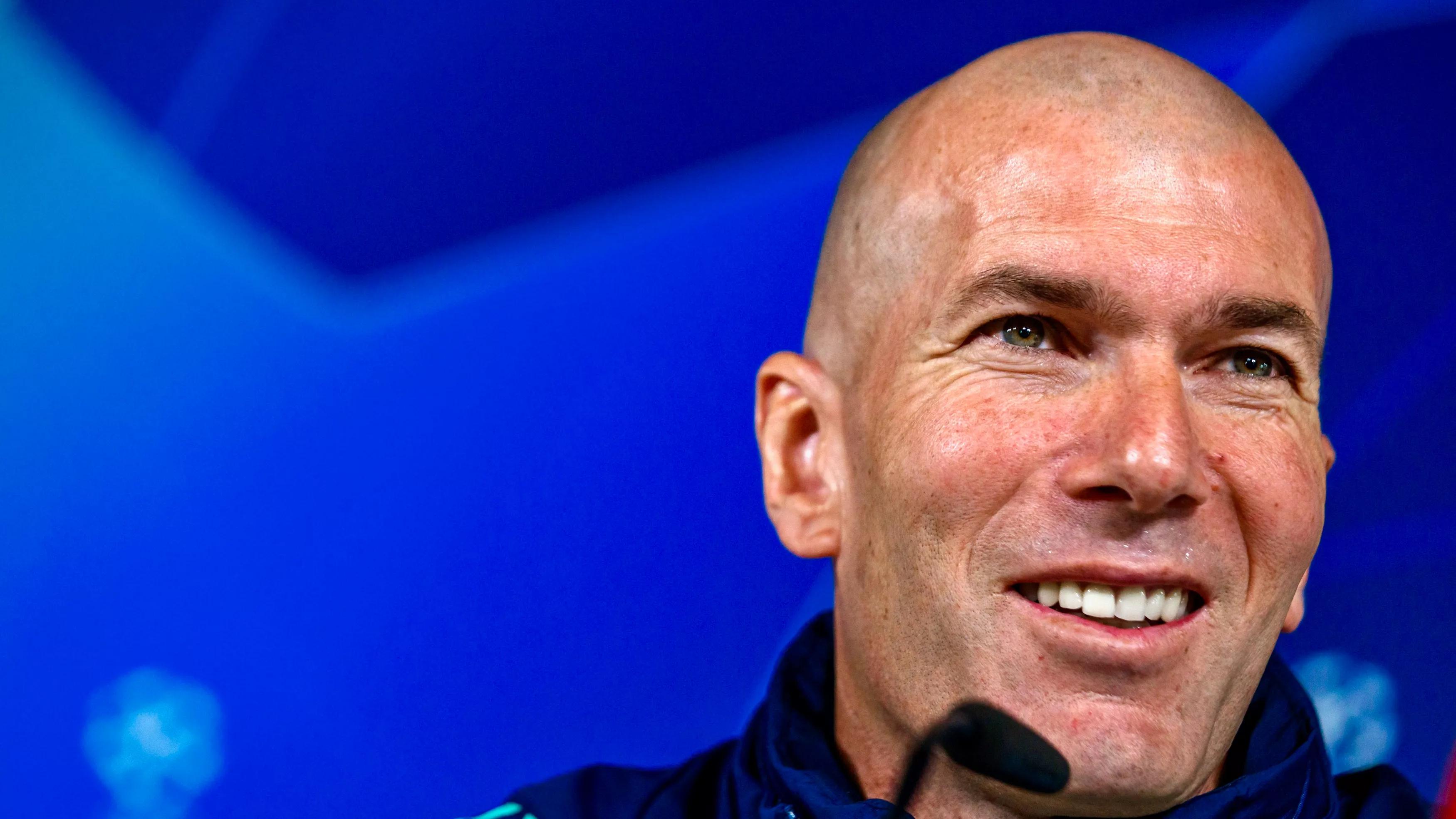 transform-fe552a13-340c-4379-8d02-f76f79c904f1-Zidane